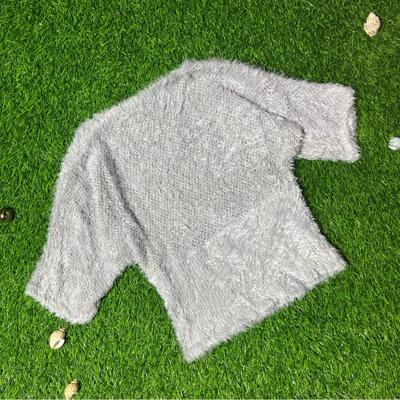 Imported super fur knitted top ⛔️FIXED FIXED FIXED NO OFFERS PLZ⛔️ - Picture 6 of 7